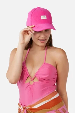 Casual cap rose