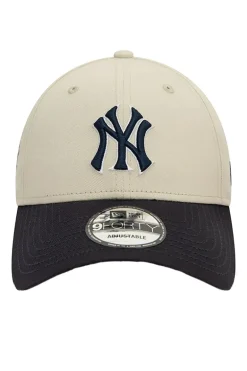 Casual cap wit
