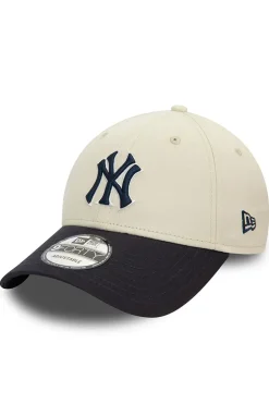 Casual cap wit