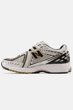 Casual sneaker d grijs