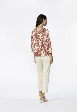 Dames blouse lange mouw bruin