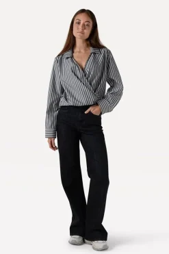Dames blouse lange mouw zwart