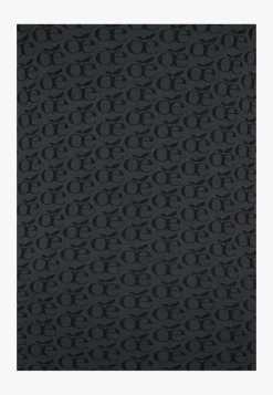 Emilie Tee Black
